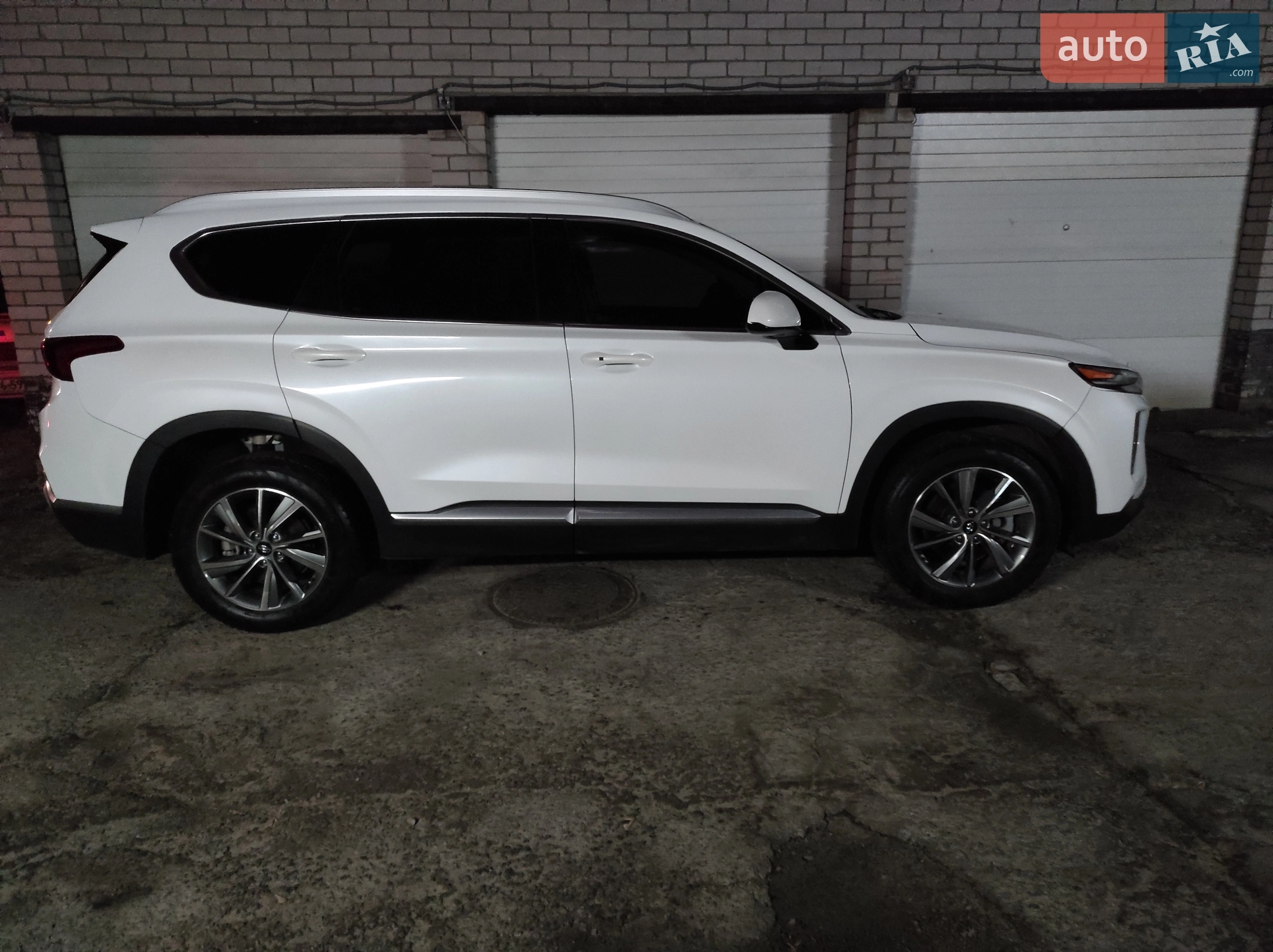 2019 Hyundai Santa Fe - мініатюра 24
