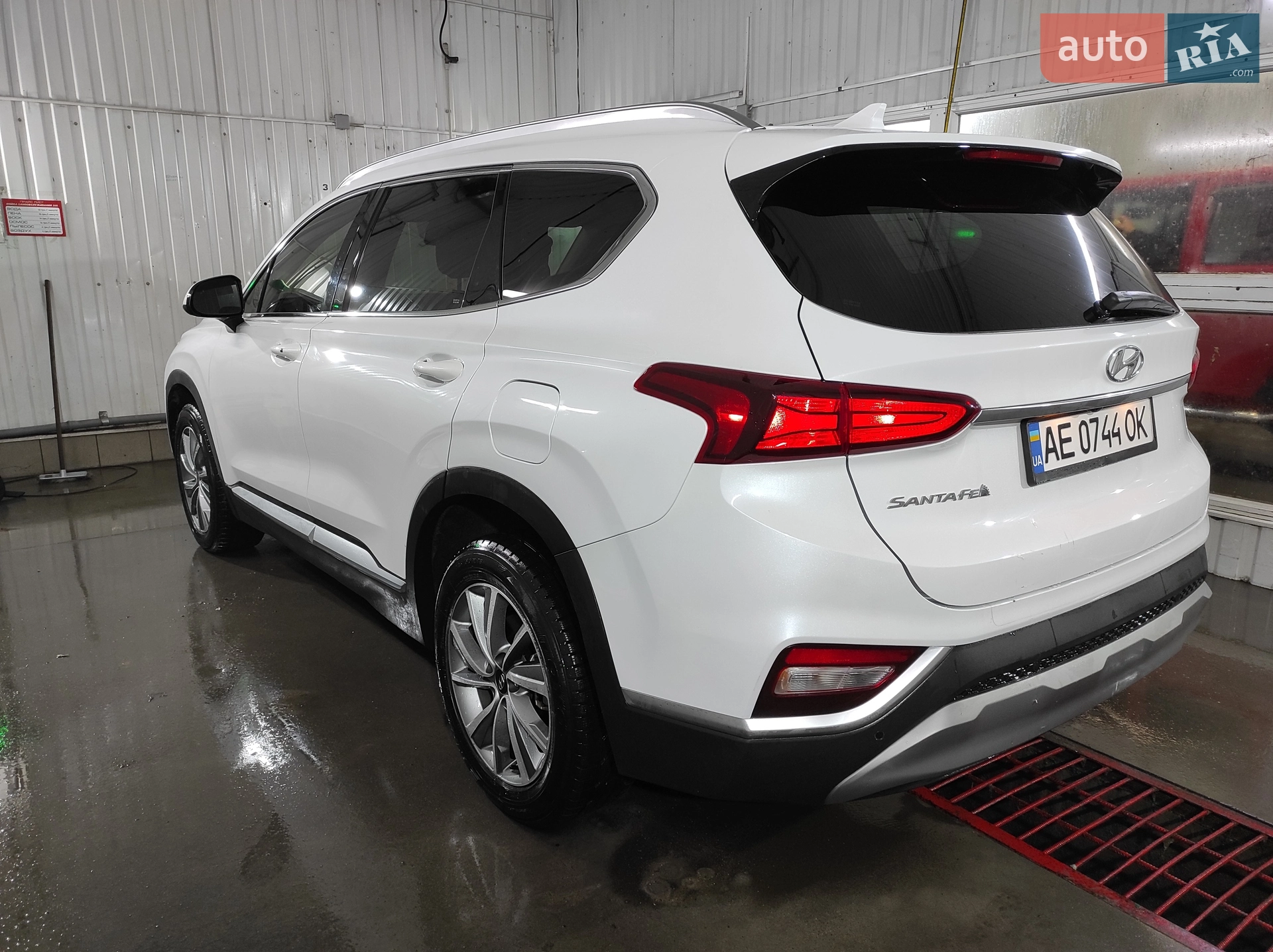 2019 Hyundai Santa Fe - мініатюра 29
