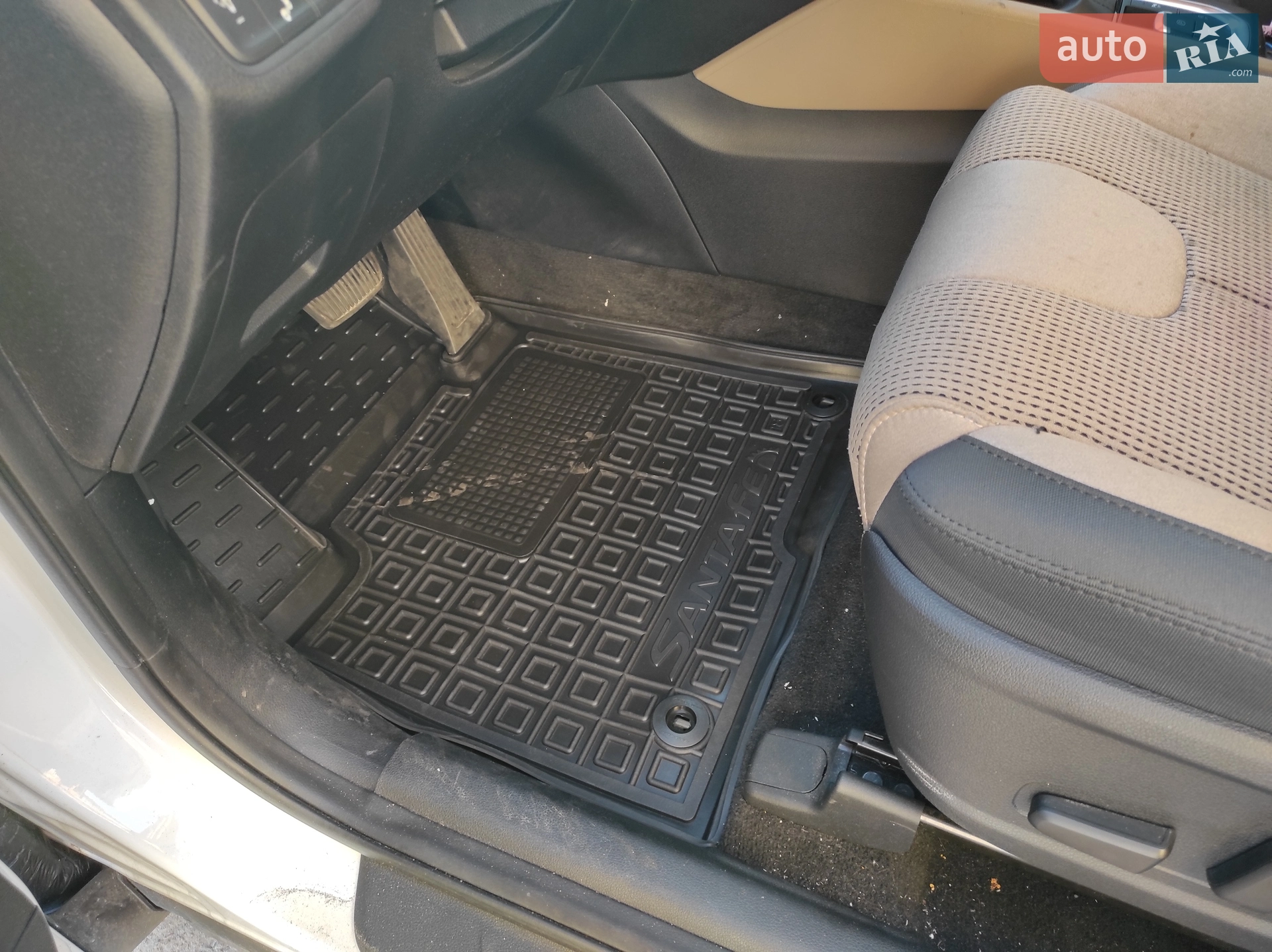 2019 Hyundai Santa Fe - мініатюра 43