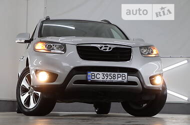 Позашляховик / Кросовер Hyundai Santa FE 2012 в Трускавці