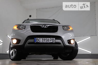 Позашляховик / Кросовер Hyundai Santa FE 2012 в Трускавці