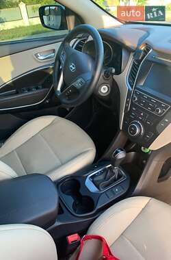 Внедорожник / Кроссовер Hyundai Santa FE 2016 в Одессе