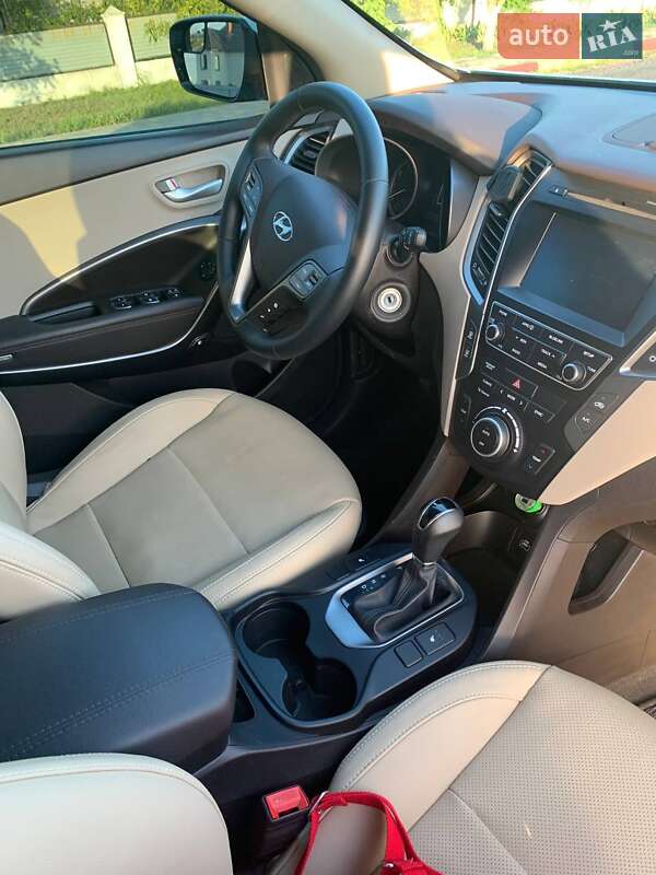 Позашляховик / Кросовер Hyundai Santa FE 2016 в Одесі