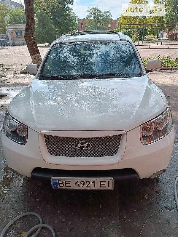 Hyundai Santa FE