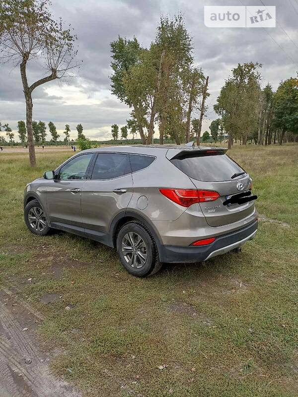 Hyundai Santa FE