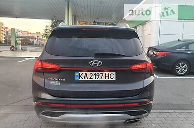 Внедорожник / Кроссовер Hyundai Santa FE 2021 в Киеве
