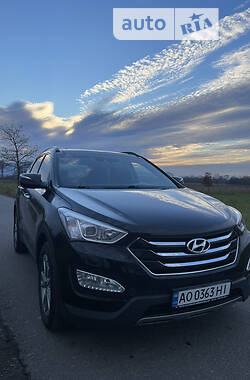 Внедорожник / Кроссовер Hyundai Santa FE 2014 в Хусте