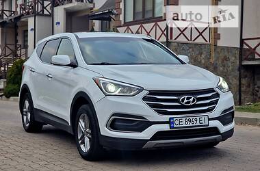 Внедорожник / Кроссовер Hyundai Santa FE 2017 в 