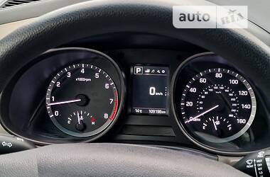 Внедорожник / Кроссовер Hyundai Santa FE 2017 в 