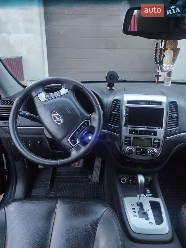 Позашляховик / Кросовер Hyundai Santa FE 2009 в Бучачі