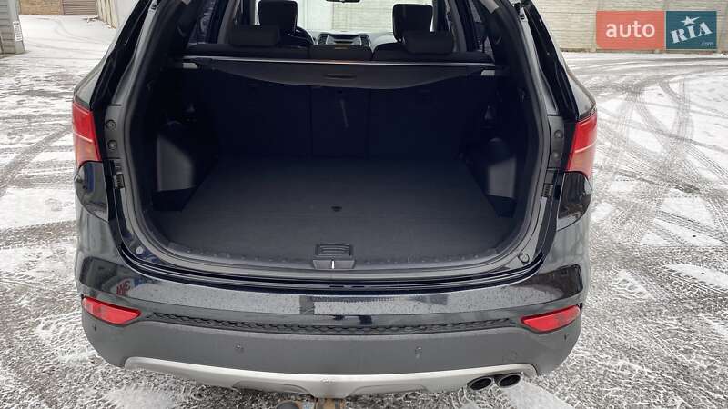 Позашляховик / Кросовер Hyundai Santa FE 2012 в Богодухіву