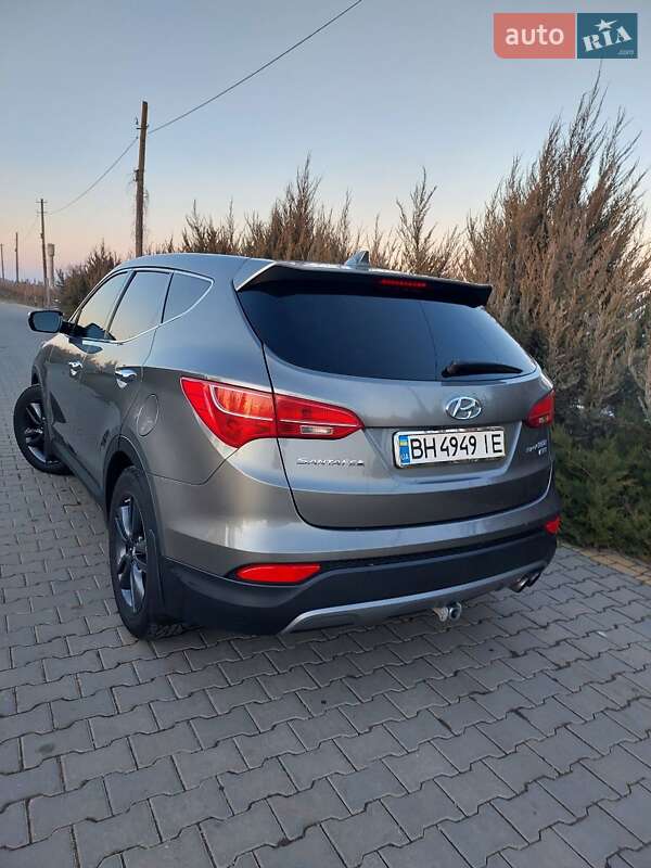 Позашляховик / Кросовер Hyundai Santa FE 2013 в Одесі