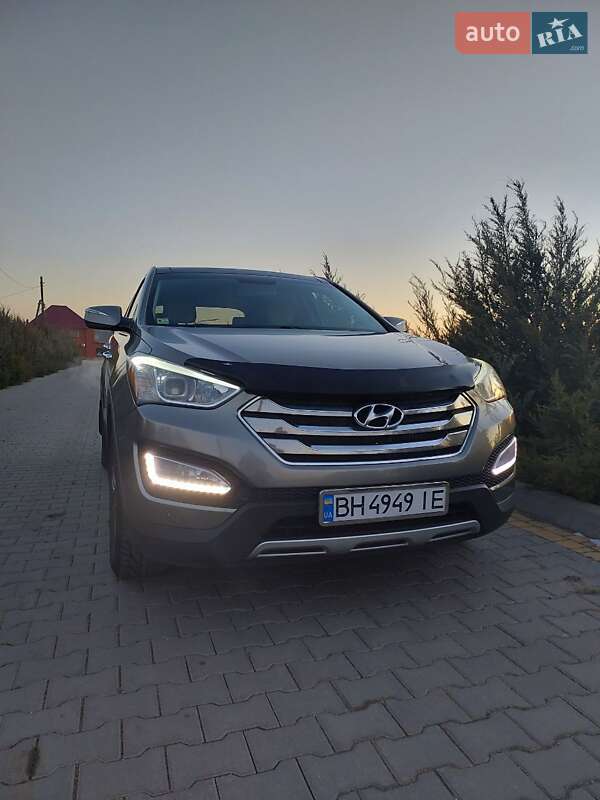Позашляховик / Кросовер Hyundai Santa FE 2013 в Одесі