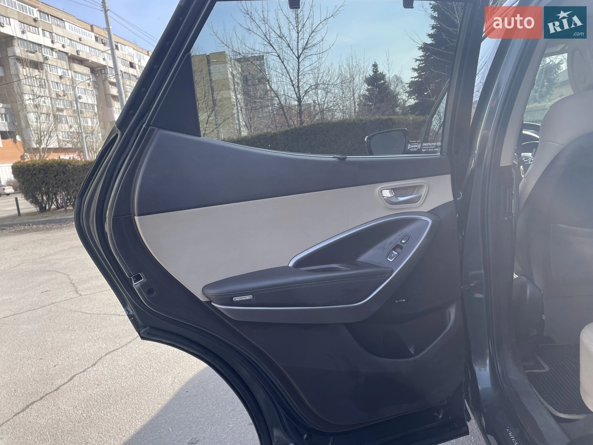 2012 Hyundai Santa Fe - мініатюра 38
