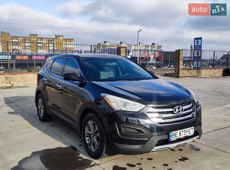 Внедорожник / Кроссовер Hyundai Santa FE 2015 в Первомайске