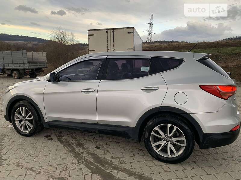 Позашляховик / Кросовер Hyundai Santa FE 2013 в Турці