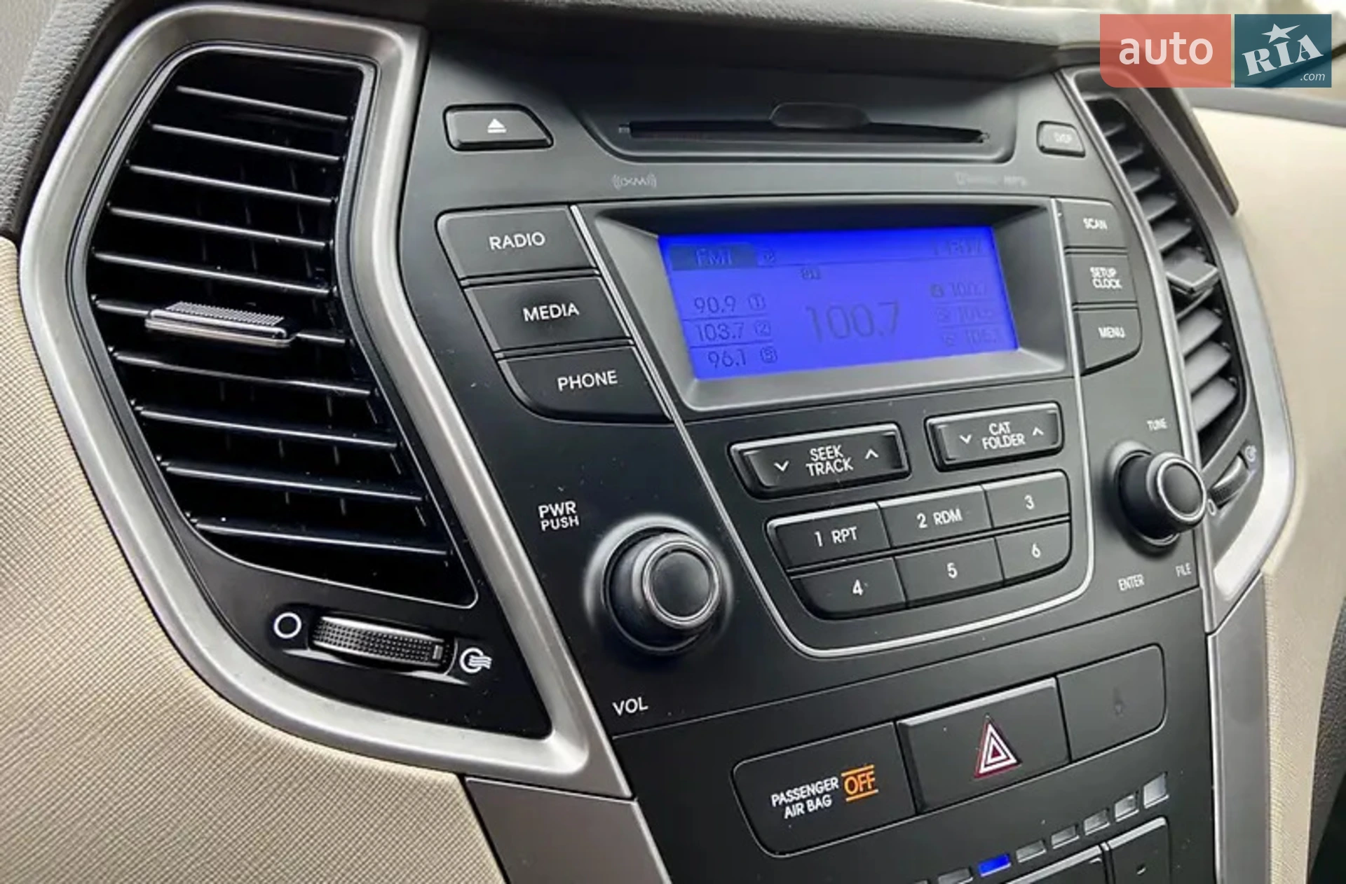 2015 Hyundai Santa Fe - мініатюра 10