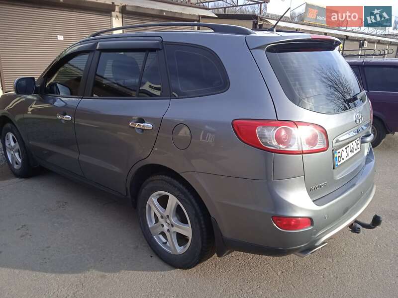 Внедорожник / Кроссовер Hyundai Santa FE 2012 в Дрогобыче фото 32 Внедорожник / Кроссовер Hyundai Santa FE 2012 в Дрогобыче