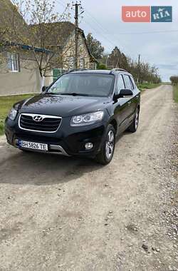 Внедорожник / Кроссовер Hyundai Santa FE 2011 в 