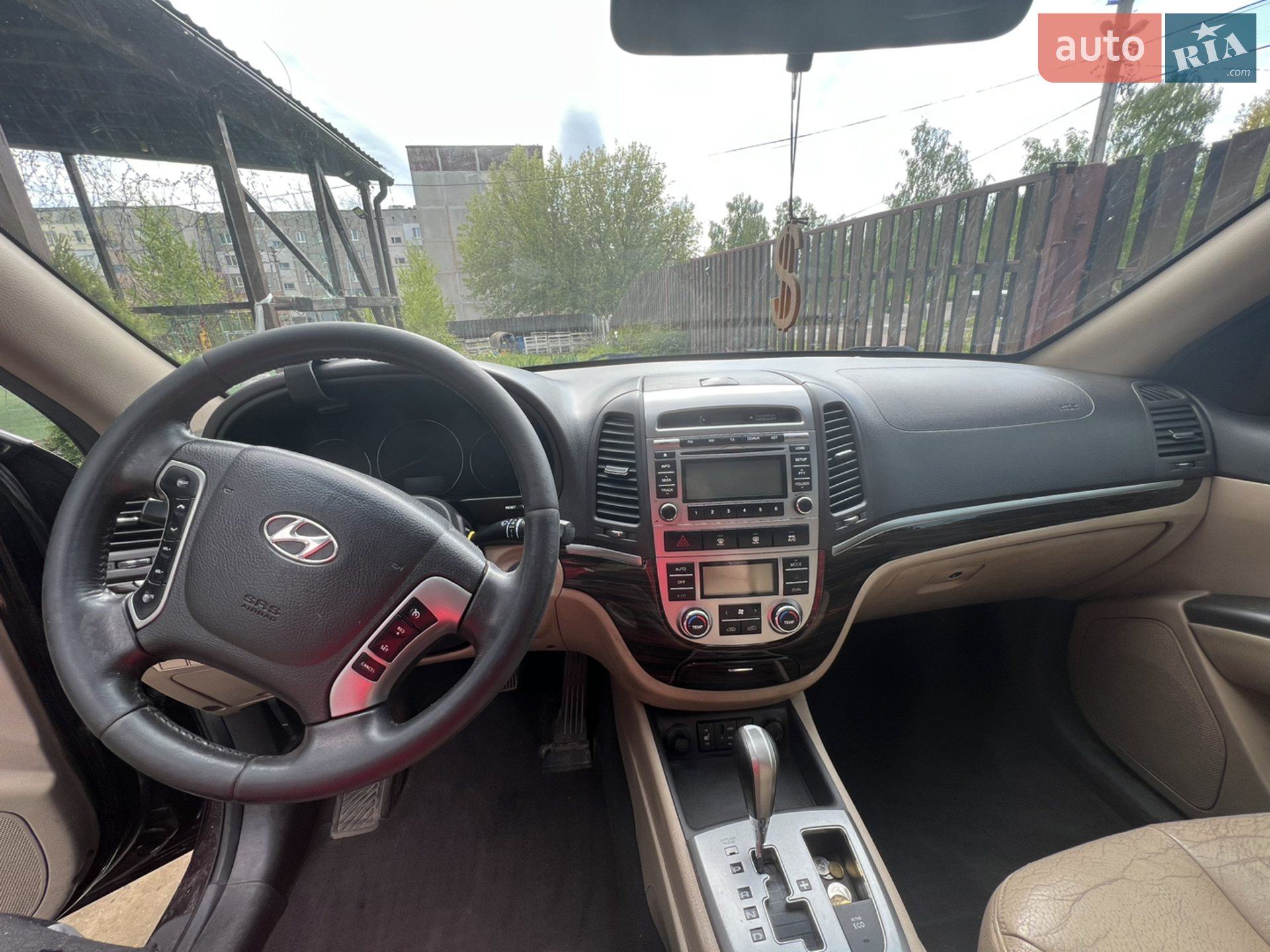 2010 Hyundai Santa Fe - мініатюра 17