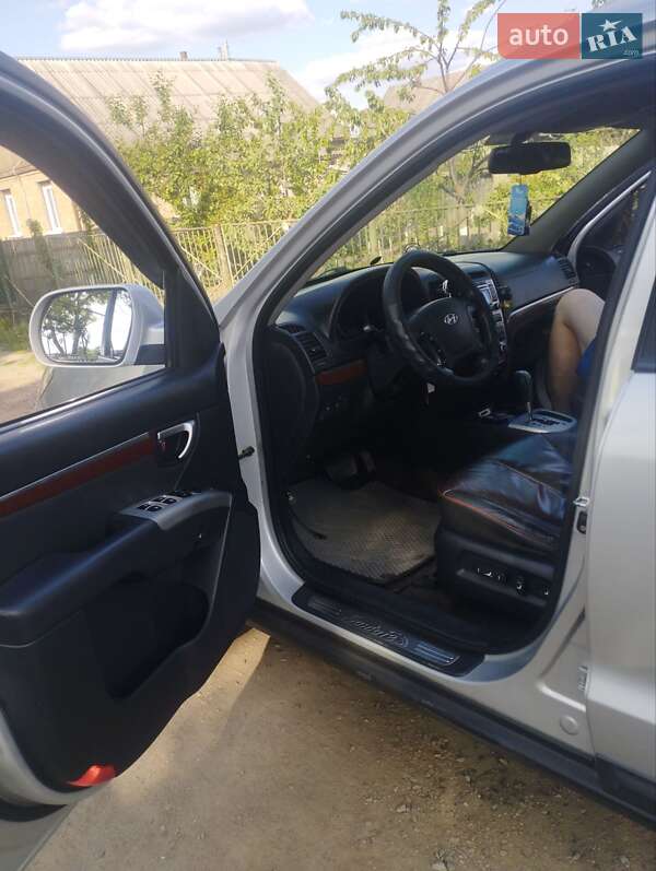 Внедорожник / Кроссовер Hyundai Santa FE 2009 в Житомире