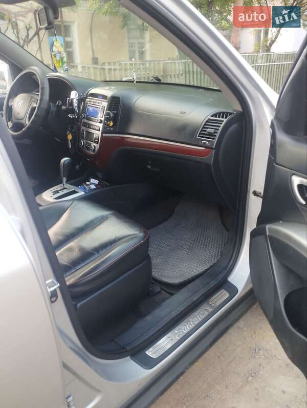 Внедорожник / Кроссовер Hyundai Santa FE 2009 в Житомире