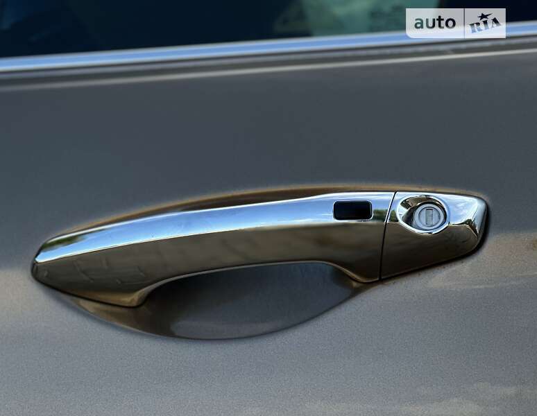 Внедорожник / Кроссовер Hyundai Santa FE 2013 в Одессе