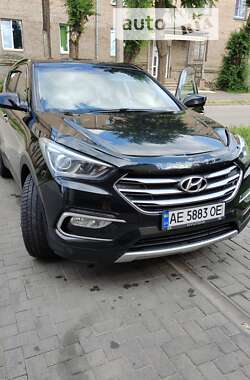 Внедорожник / Кроссовер Hyundai Santa FE 2016 в Кривом Роге