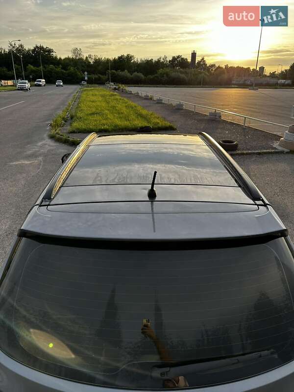 Позашляховик / Кросовер Hyundai Santa FE 2014 в Львові