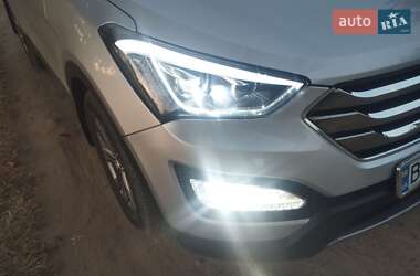 Внедорожник / Кроссовер Hyundai Santa FE 2013 в 