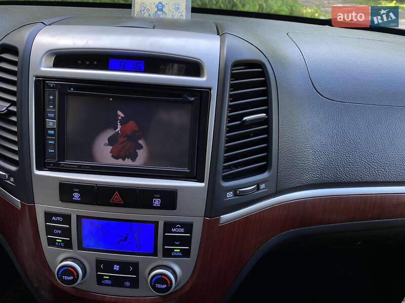 Позашляховик / Кросовер Hyundai Santa FE 2007 в Надвірній