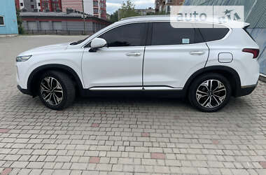 Внедорожник / Кроссовер Hyundai Santa FE 2018 в Ивано-Франковске