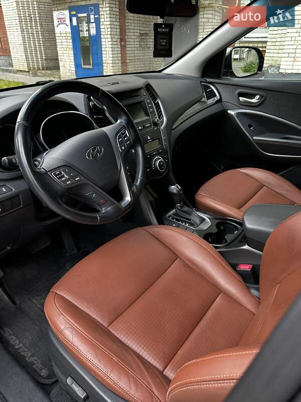 Позашляховик / Кросовер Hyundai Santa FE 2014 в Львові