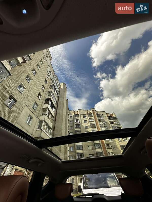 Позашляховик / Кросовер Hyundai Santa FE 2014 в Львові