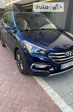 Внедорожник / Кроссовер Hyundai Santa FE 2017 в Ивано-Франковске