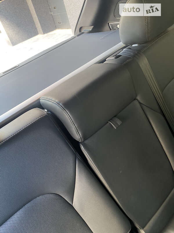 Внедорожник / Кроссовер Hyundai Santa FE 2017 в Ивано-Франковске