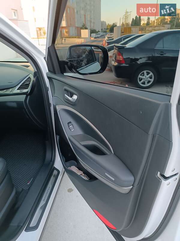 Позашляховик / Кросовер Hyundai Santa FE 2013 в Одесі