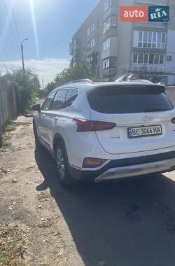 Внедорожник / Кроссовер Hyundai Santa FE 2020 в Николаеве