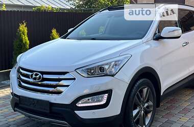 Внедорожник / Кроссовер Hyundai Santa FE 2013 в 