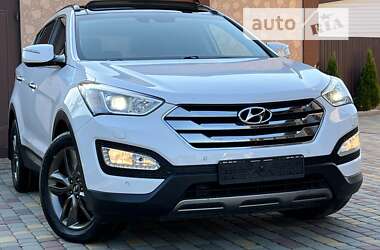 Внедорожник / Кроссовер Hyundai Santa FE 2013 в 