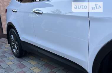 Внедорожник / Кроссовер Hyundai Santa FE 2013 в 