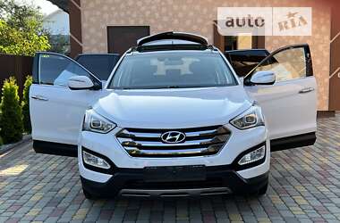 Внедорожник / Кроссовер Hyundai Santa FE 2013 в 