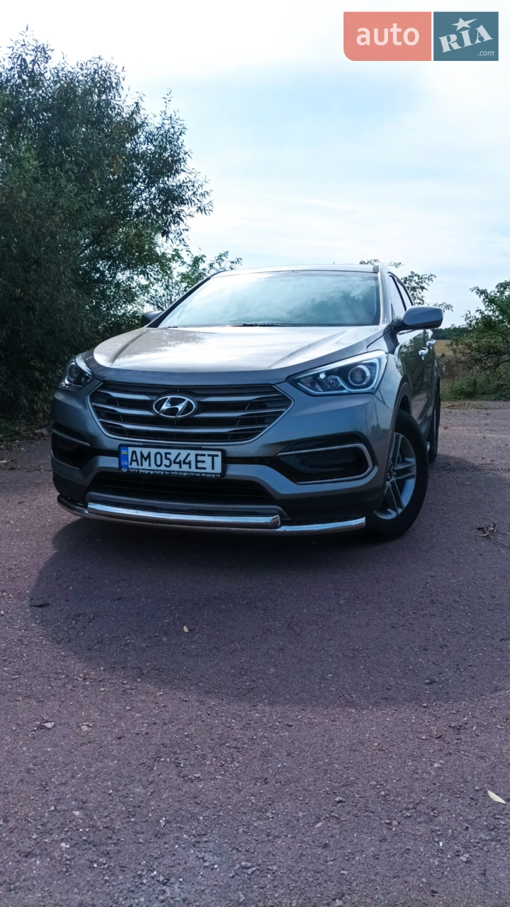 2016 Hyundai Santa Fe - мініатюра 14