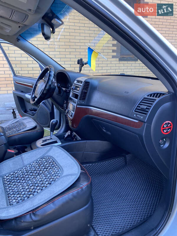 Позашляховик / Кросовер Hyundai Santa FE 2006 в Вараші фото 14 Позашляховик / Кросовер Hyundai Santa FE 2006 в Вараші