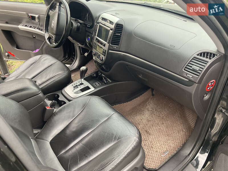 Позашляховик / Кросовер Hyundai Santa FE 2010 в Володимирі фото 27 Позашляховик / Кросовер Hyundai Santa FE 2010 в Володимирі