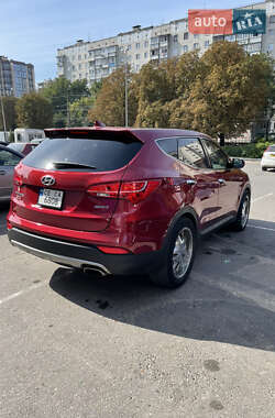 Внедорожник / Кроссовер Hyundai Santa FE 2013 в 