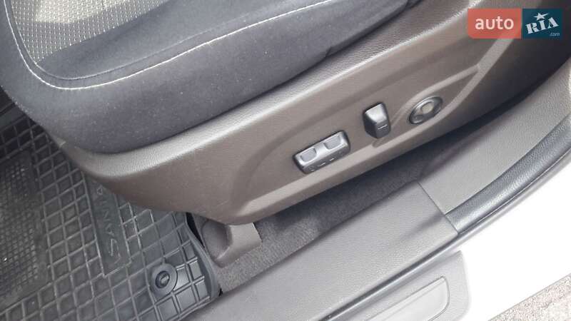 Позашляховик / Кросовер Hyundai Santa FE 2017 в Білій Церкві фото 3 Позашляховик / Кросовер Hyundai Santa FE 2017 в Білій Церкві