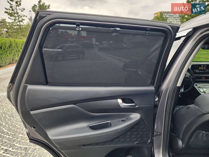Внедорожник / Кроссовер Hyundai Santa FE 2020 в Днепре