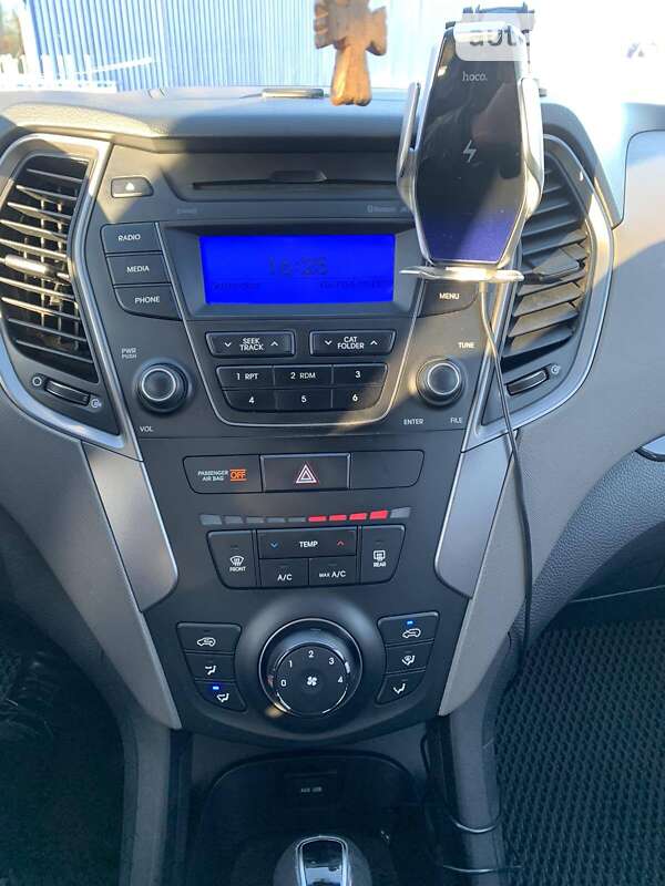 Внедорожник / Кроссовер Hyundai Santa FE 2012 в Одессе