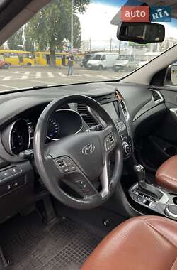 Внедорожник / Кроссовер Hyundai Santa FE 2013 в Киеве